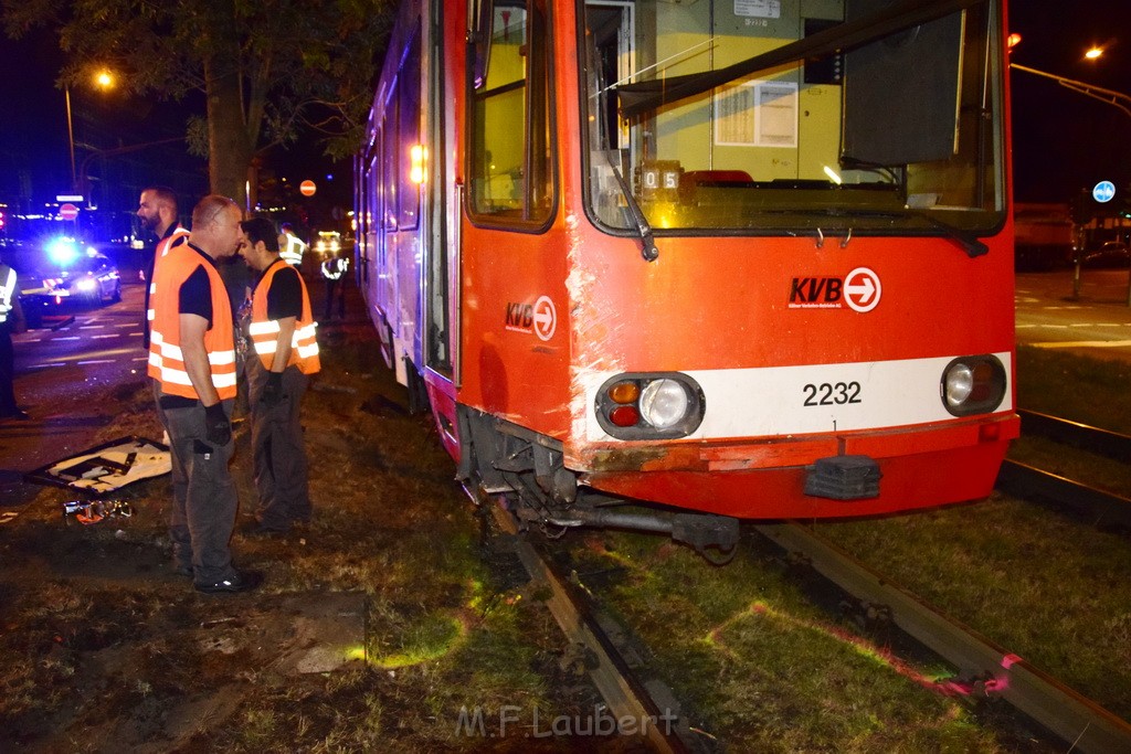 VU PKW Strab Koeln Niehl Amsterdamerstr Friedrich Karlstr P337.JPG - Miklos Laubert